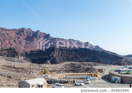 Mt. Aso Nakadake crater 85985094