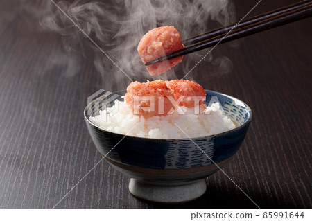 Steamed rice and spicy cod roe Steamed rice and spicy cod roe 85991644