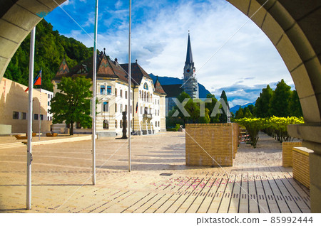 Watercolor drawing of Vaduz city with Old building of parliament and Cathedral of St. Florin 85992444