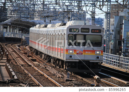 Tokyu Oimachi Line 9020 series Tokyu Oimachi Line 9020 series 85996265