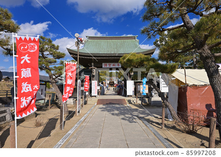 Ako Oishi Shrine Sanmon (Kamikariya, Ako City, Hyogo Prefecture) 85997208
