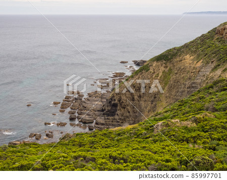 Rocky coast - Point Flinders 85997701