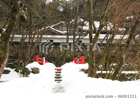 新年山寺散步63（岐阜縣伊備郡伊備川町橫倉：橫倉寺涼海山） 86001331
