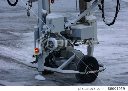 Airfield boarding bridge 86001959