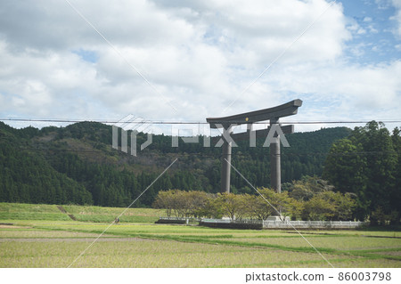 和歌山縣田邊市紀伊山脈熊野三山的聯合國教科文組織世界遺產和參拜路線 和歌山縣田邊市紀伊山脈熊野三山的聯合國教科文組織世界遺產和參拜路線 86003798