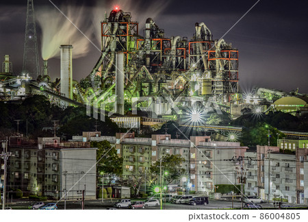 Kitakyushu factory night view Kitakyushu factory night view 86004805