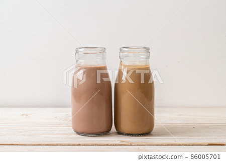 chocolate milk and coffee with milk in bottle 86005701