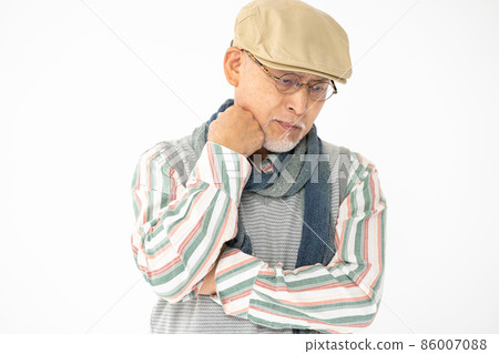 Senior male portrait worried Senior male portrait worried 86007088