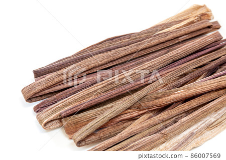 Up of dried potatoes from taro stalks [Material for leaflets] 86007569