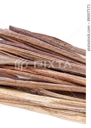 Up of dried potatoes from taro stalks [Material for leaflets] 86007571