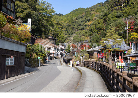 Hot spring hot spring 86007967