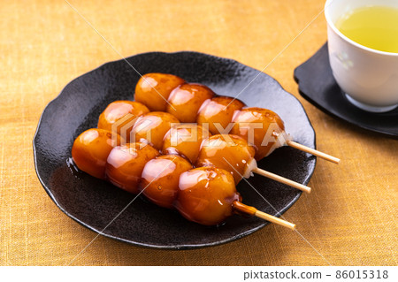 Mitarashi dumpling Mitarashi dumpling 86015318
