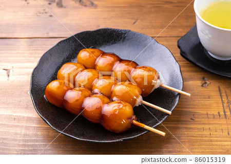 Mitarashi dumpling Mitarashi dumpling 86015319