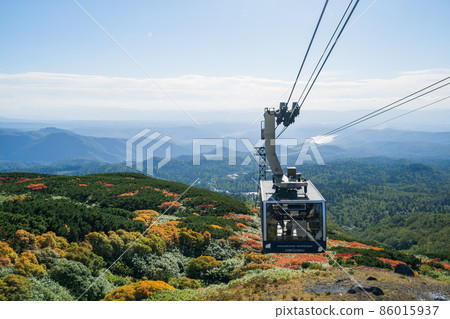日本最早可以看到紅葉的地方（日本-北海道-旭岳） 86015937