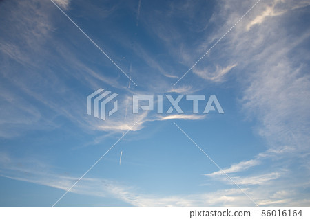 Sky and clouds in the daytime 86016164