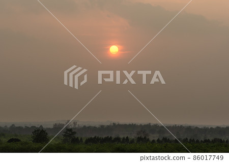 Beautiful sky When the sun shines Beautiful sky When the sun shines 86017749