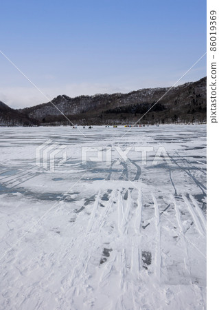 On the frozen Onuma ice, Akagiyama, Gunma Prefecture 86019369