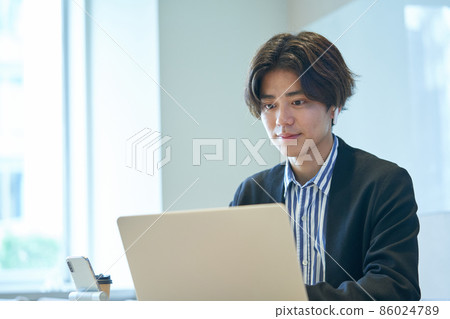 年輕人免費地址共享辦公室會議室 86024789