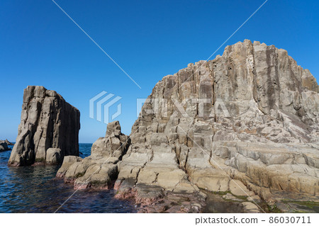 福井縣堺市的絕壁東尋坊（10月）千疊敷 86030711