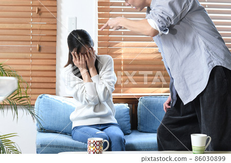 Image of men doing DV (domestic violence) to women Image of men doing DV (domestic violence) to women 86030899