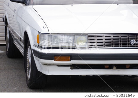 汽車圖像豐田 Mark II 前罩 86031649