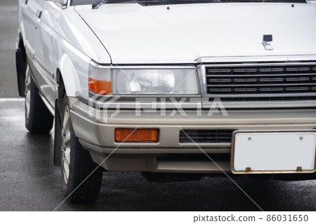 Car image Nissan Laurel Spirit front mask Car image Nissan Laurel Spirit front mask 86031650