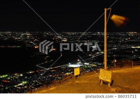 從石室高原看手取川沖積扇的夜景 86035711