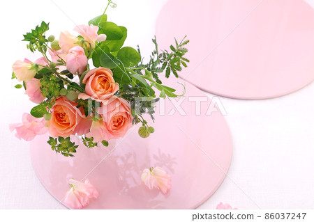 Pink rose bouquet bouquet Valentine's Day Valentine Pink rose bouquet bouquet Valentine's Day Valentine 86037247