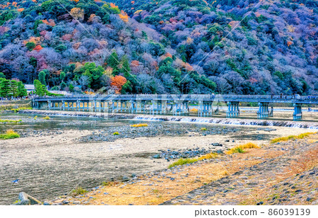 Togetsu Bridge in Arashiyama, Kyoto 86039139