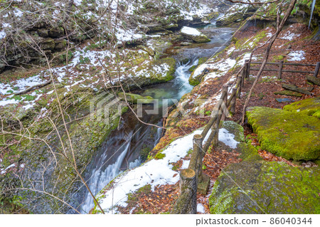 Natori River with Anetaki Falls Winter Snow (Sendai City, Miyagi Prefecture) 86040344