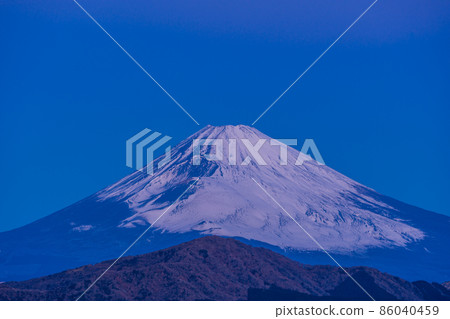 (Kanagawa) From Hakone in the middle of winter to the dawn of Mt. Fuji (Kanagawa) From Hakone in the middle of winter to the dawn of Mt. Fuji 86040459