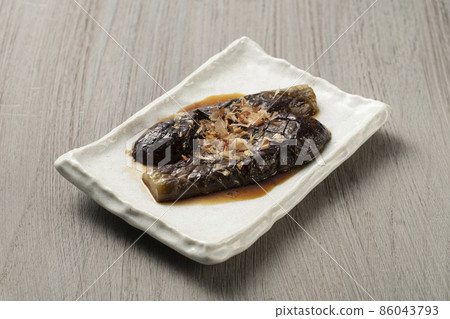 Grilled eggplant 86043793