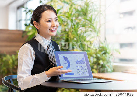 Receptionist Shooting cooperation: WEEK Shibadaimon (Sun Frontier Fudousan) Receptionist Shooting cooperation: WEEK Shibadaimon (Sun Frontier Fudousan) 86044932