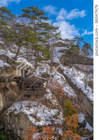 Yamagata's Womb Hall Winter Snowscape (Yamagata City, Yamagata Prefecture) 86047676