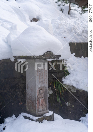 Yamadera Okunoin Buddha Footprint Winter Snowscape (Yamagata City, Yamagata Prefecture) 86047707