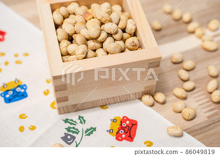 紅色惡魔和藍色惡魔的可愛節分圖像素材 紅色惡魔和藍色惡魔的可愛節分圖像素材 86049819