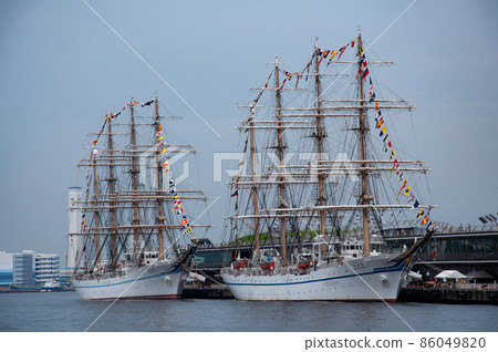 大碼頭的Nihon Maru和Kaio Maru 大碼頭的Nihon Maru和Kaio Maru 86049820