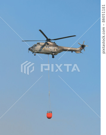 瑞士空軍 AS 332M 超級美洲豹運輸直升機 86051181