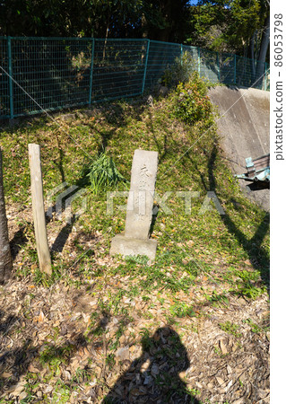 衣笠城跡入口（小股山徒步路線） 86053798