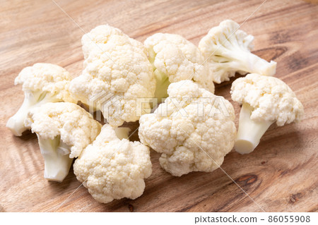 Cauliflower (cut) 86055908