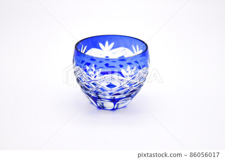 Blue Edo Kiriko seen from the front Blue Edo Kiriko seen from the front 86056017