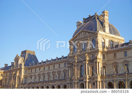 巴黎的盧浮宮博物館 巴黎的盧浮宮博物館 86058326