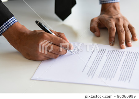 Successful business agreement  86060999