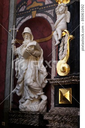Saint Anthony the Great also known as Anthony of the Desert on the altar in the Franciscan Church of the Annunciation in Ljubljana, Slovenia Saint Anthony the Great also known as Anthony of the Desert on the altar in the Franciscan Church of the Annunciation in Ljubljana, Slovenia 86061092