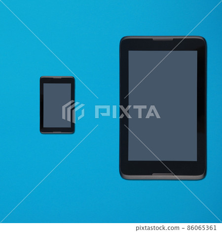 Tablet pc and smartphone Tablet pc and smartphone 86065361