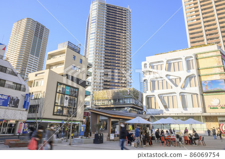 神奈川縣川崎市武藏小杉站東急線南口廣場和城市景觀中原區 86069754