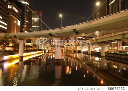 堂島河夜景 86075252