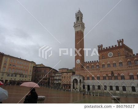 Siena 86076027