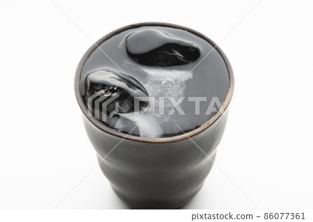 Shochu rock 86077361