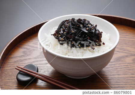 Tsukudani of kelp and rice Tsukudani of kelp and rice 86079801